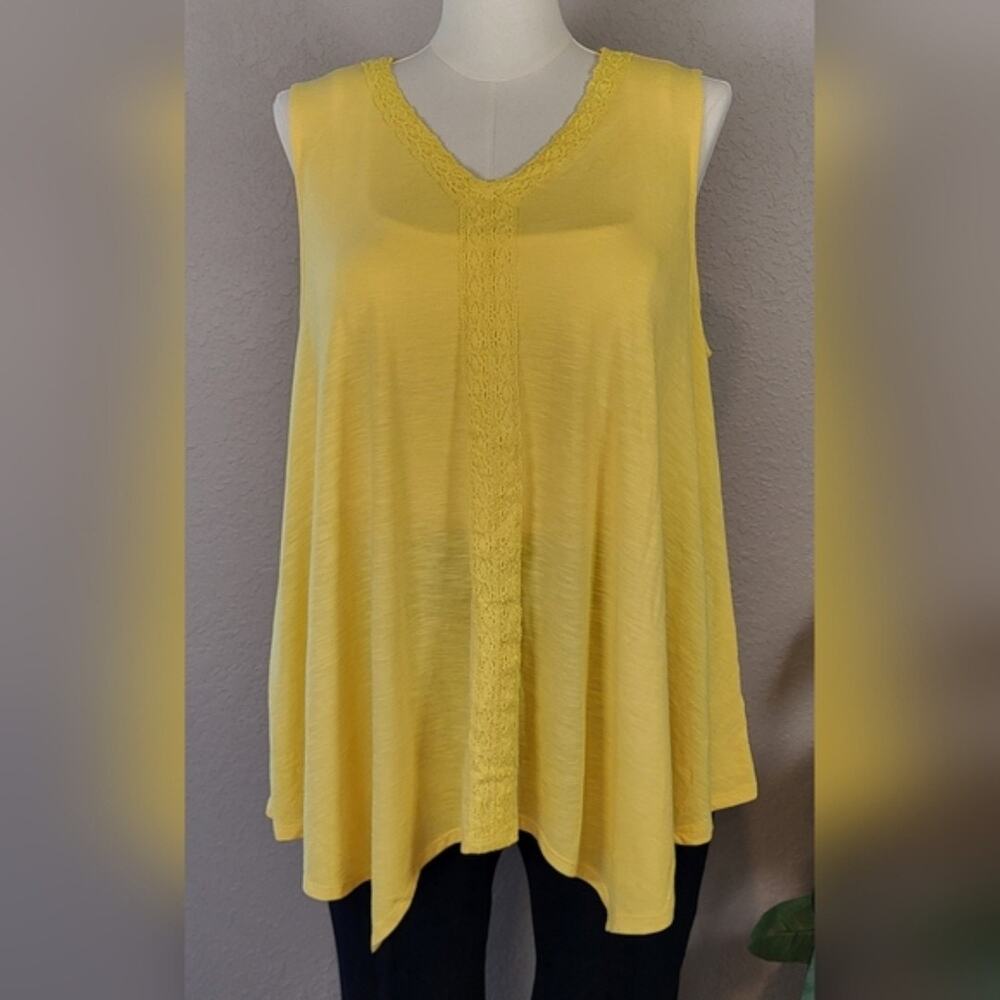 CATO Soft Yellow Lace Detail Sleeveless Top – Plus Size 18/20W